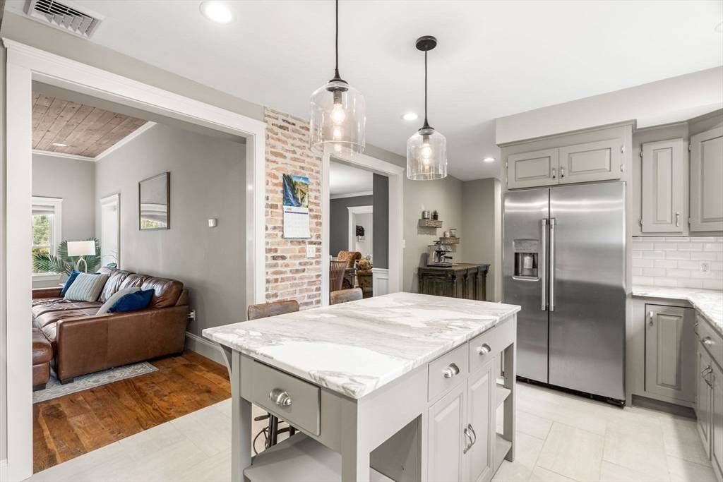 Reading, MA 01867,26 Woodward Ave