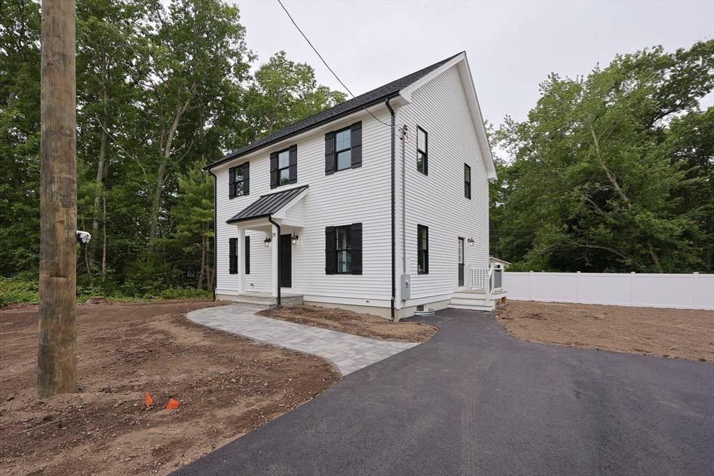 Mansfield, MA 02048,24 Barberry Road