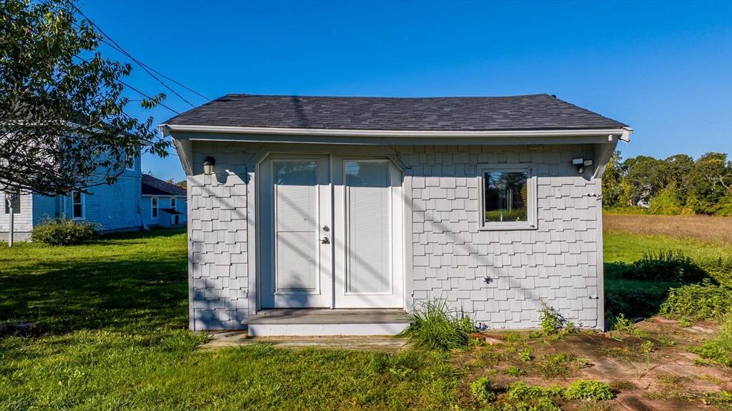 Fairhaven, MA 02719,736 Sconitcut Road #B