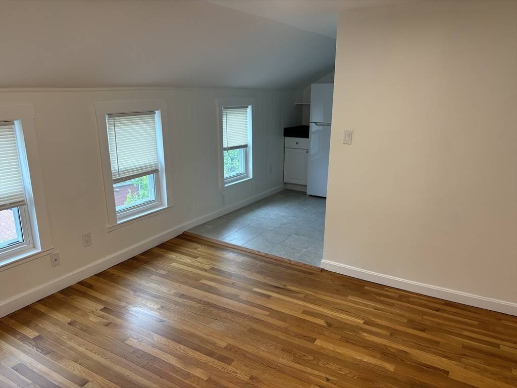 Stoneham, MA 02180,79 Pleasant Street #3