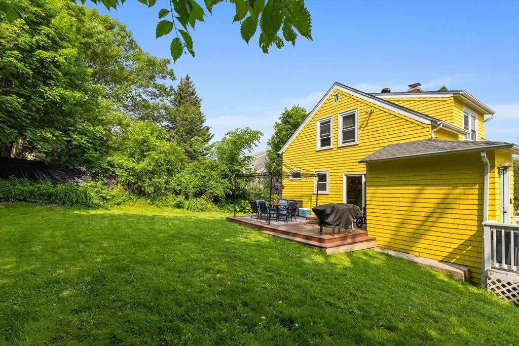 Worcester, MA 01606,52 Kalmar St