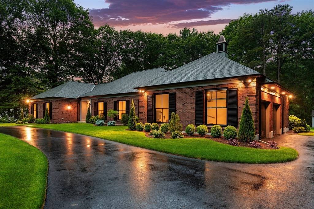 Lexington, MA 02420,8 Brent Rd