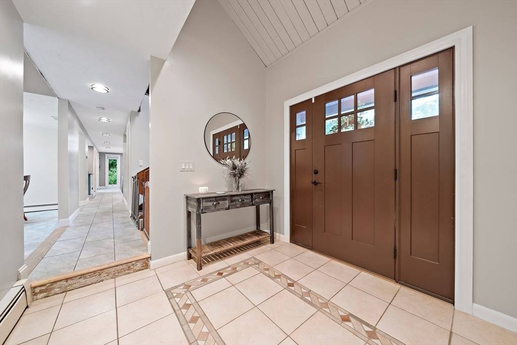 28-R Pammys Path Easton, MA 02356