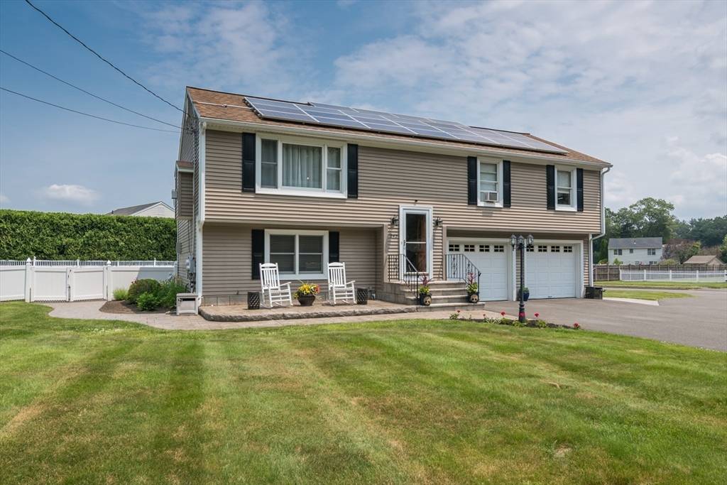Agawam, MA 01030,342 Barry St.