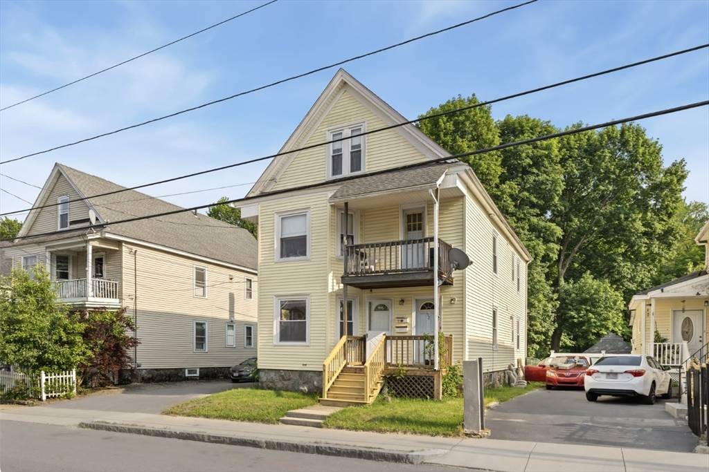 Methuen, MA 01844,190-192 Oakland Ave