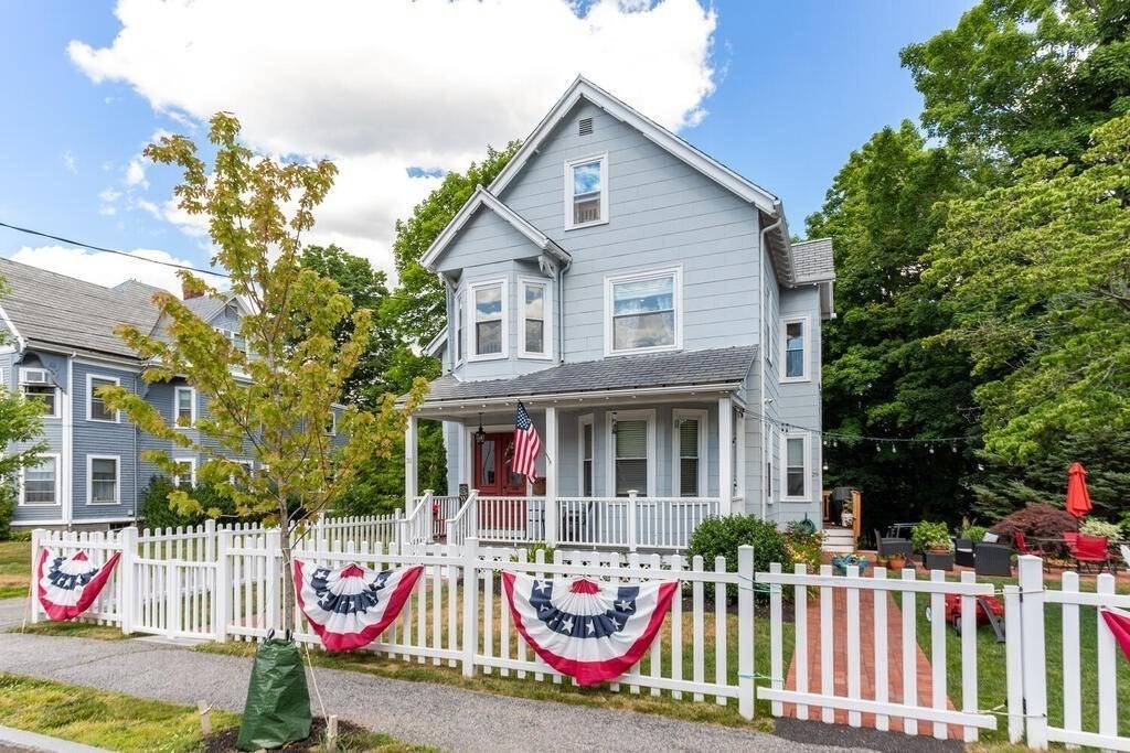 Reading, MA 01867,29-31 Bancroft Ave