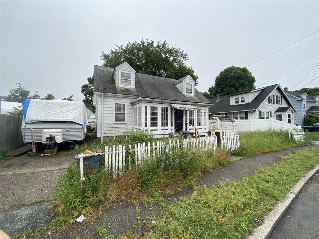 Weymouth, MA 02191,12 Fairlawn Rd