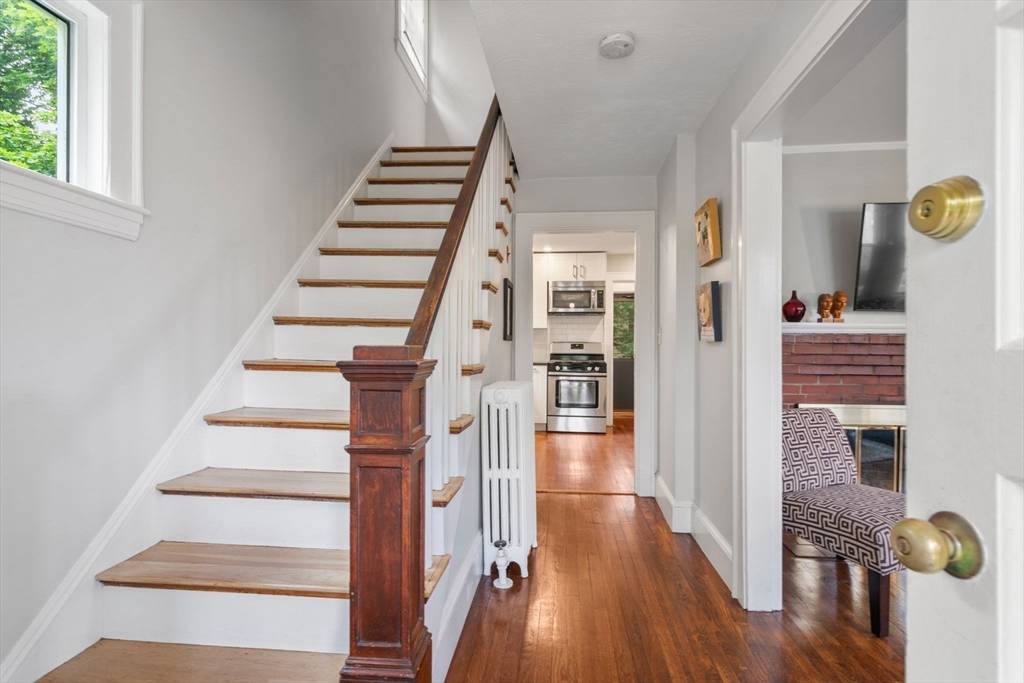 Lexington, MA 02420,7 Theresa Ave