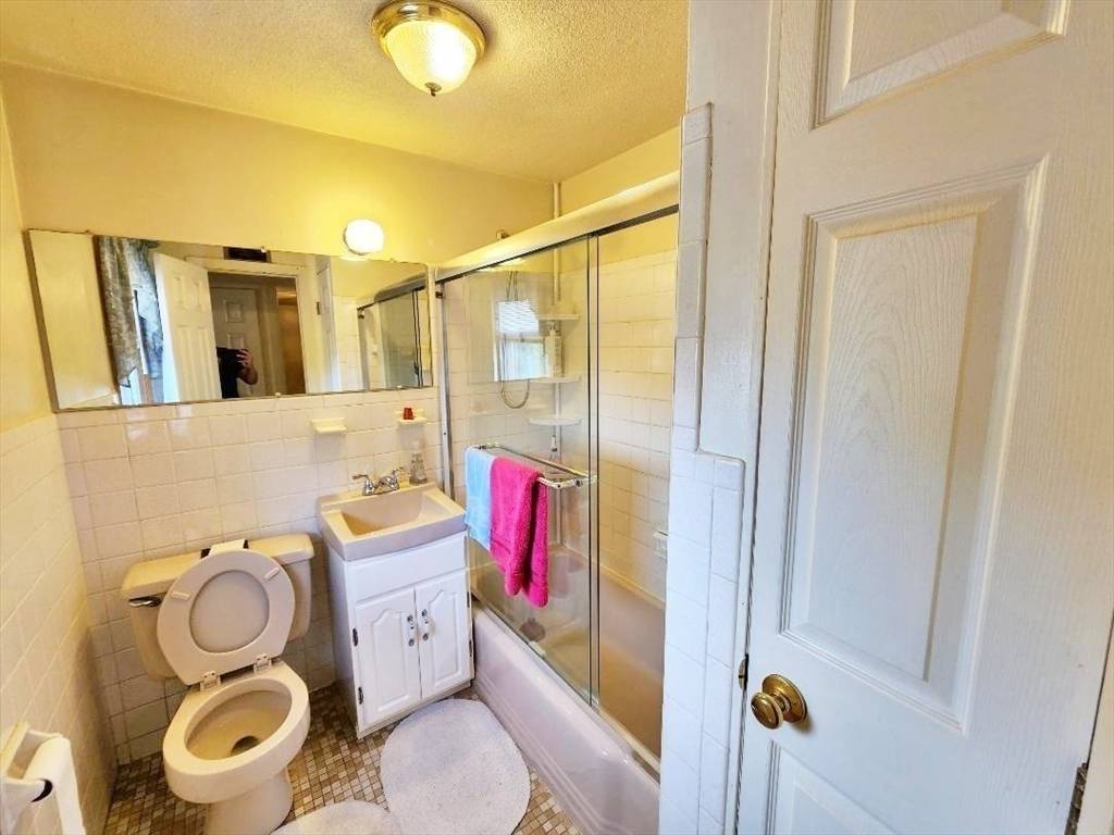 Revere, MA 02151,183 Reservoir Ave #2