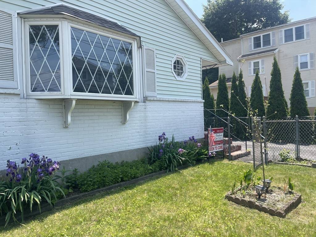 Boston, MA 02136,67 Oakcrest Road