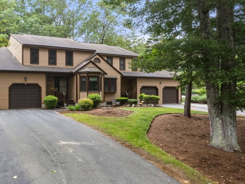 Franklin, MA 02038,20 Hawthorne Vlg #C