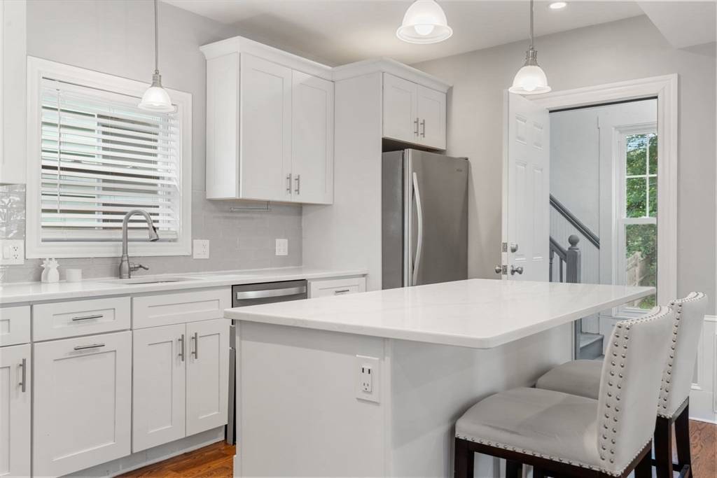 Boston, MA 02124,275 Minot St #2