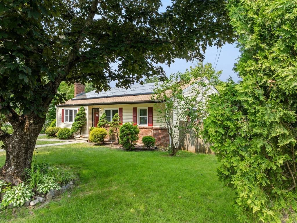 Randolph, MA 02368,449 West St