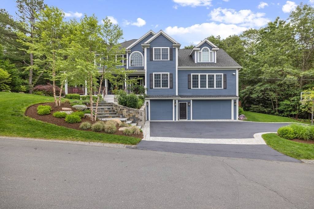 Lexington, MA 02420,22 Flintlock Road