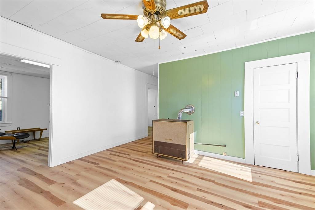 Fall River, MA 02721,151 Winthrop St