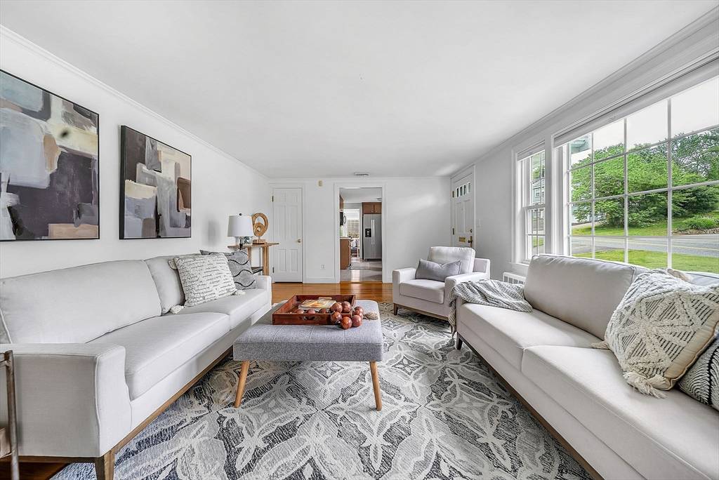 Needham, MA 02492,209 Brookside Road