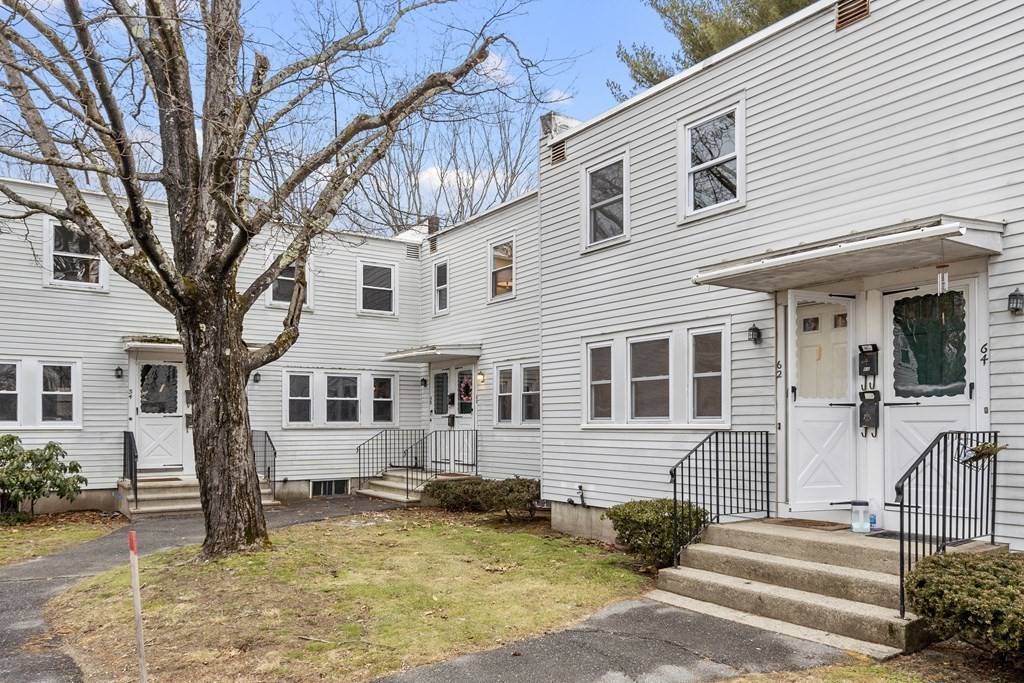 Acton, MA 01720,62 Spruce St #62