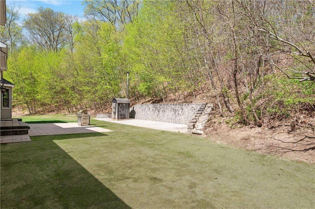 North Smithfield, RI 02896,825 Woonsocket Hill