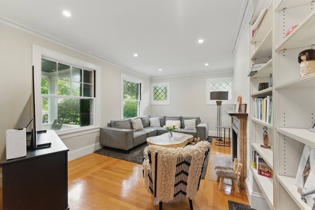 18 Alden St Newton, MA 02459