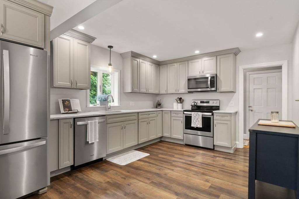 East Bridgewater, MA 02333,45 Leland St