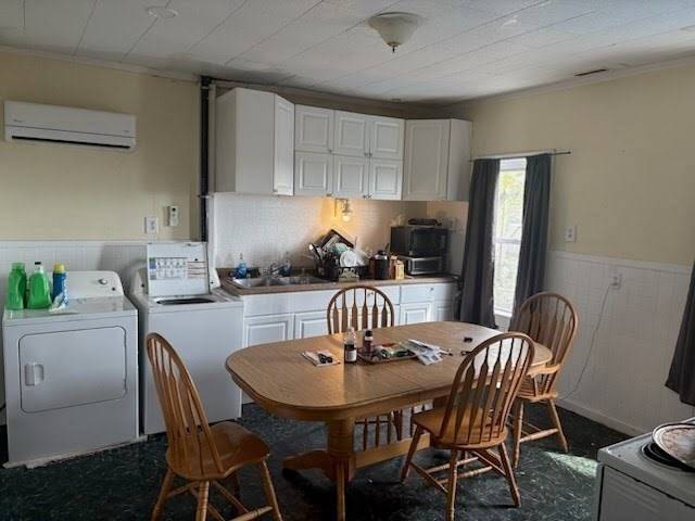 Worcester, MA 01605,87 Eastern Ave #2