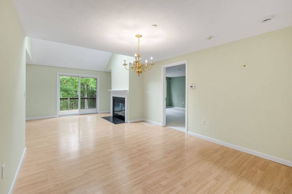 15 Pebble Beach #2005-103 Mashpee, MA 02649