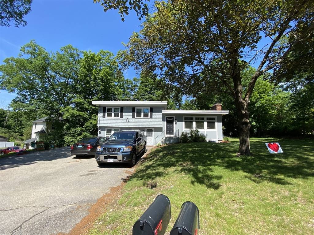 Plainville, MA 02762,34 Maple St #2