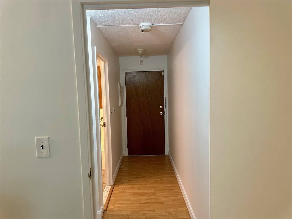 Stoneham, MA 02180,144 Marble Street #204