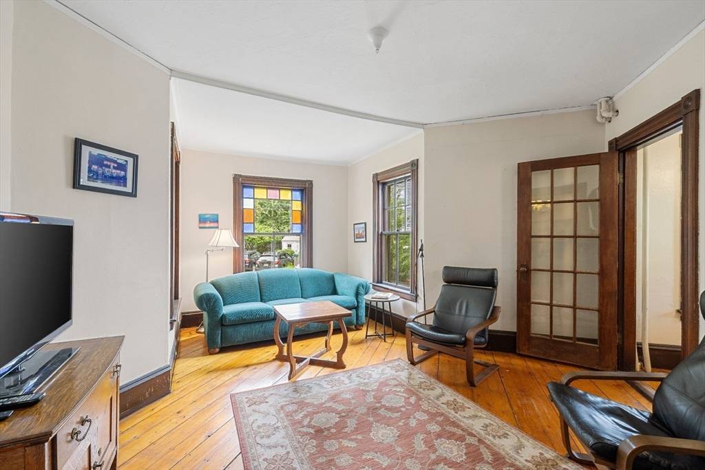 Medford, MA 02155,12 Temple Street
