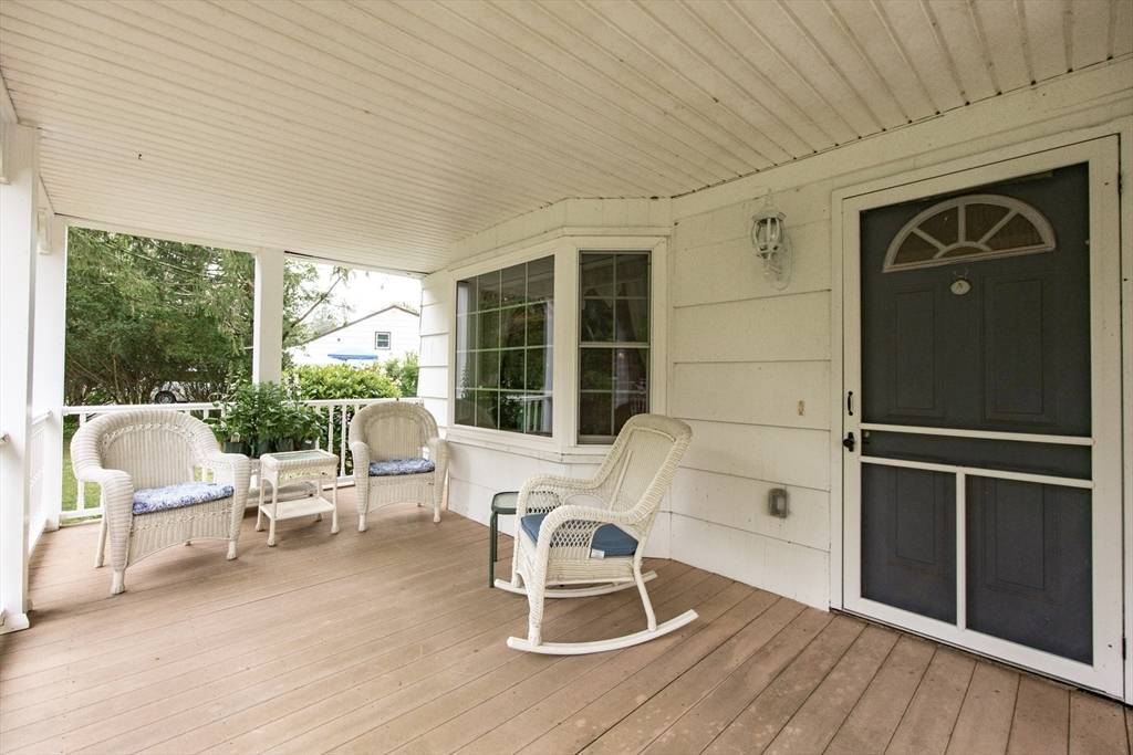 Bridgewater, MA 02324,1385 Vernon St.