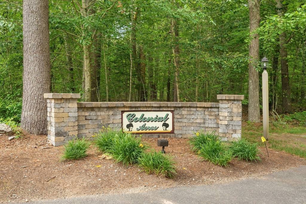 Norton, MA 02766,2 Colonial Dr #2