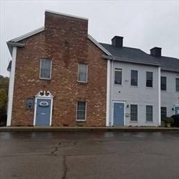 Wrentham, MA 02093,844 Franklin St