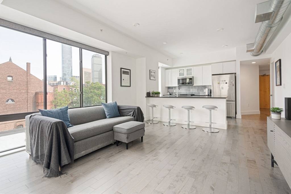 Boston, MA 02118,257 Northampton St #409