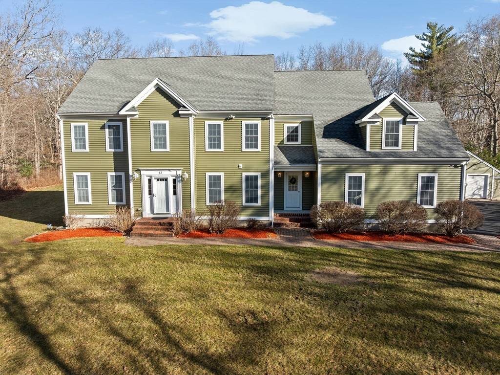 Freetown, MA 02717,13 King Philip Way
