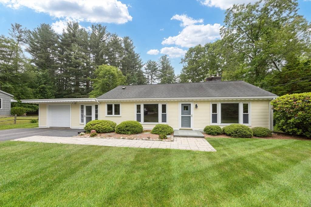 Holliston, MA 01746,456 Prentice St.