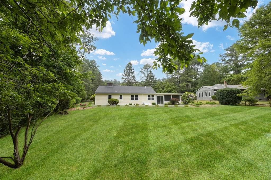 Holliston, MA 01746,456 Prentice St.