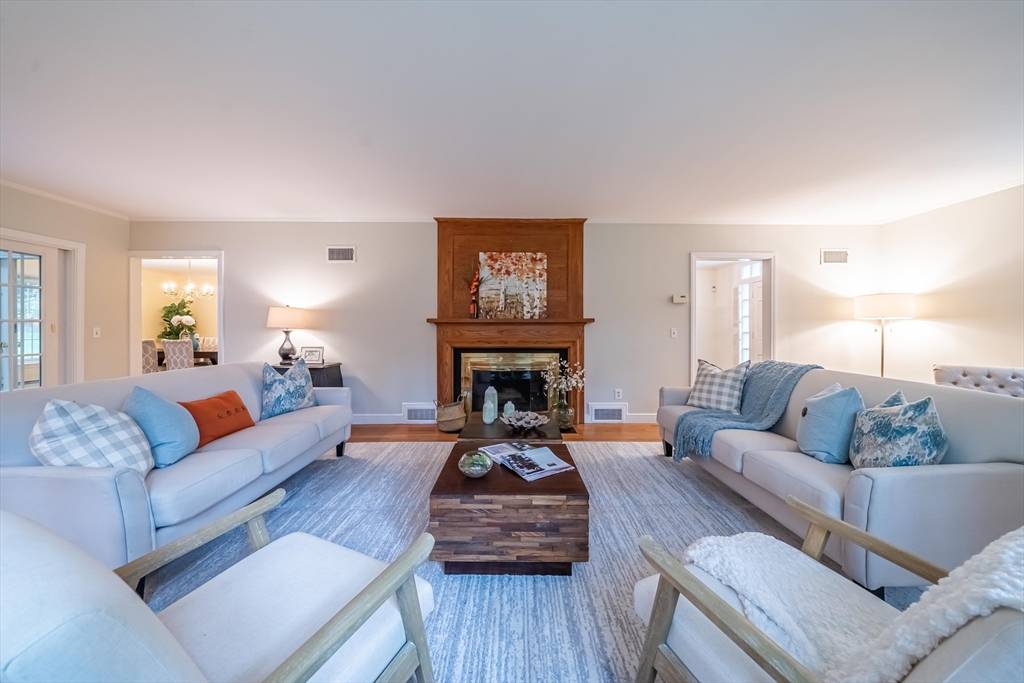 Lexington, MA 02421,103 Outlook Dr