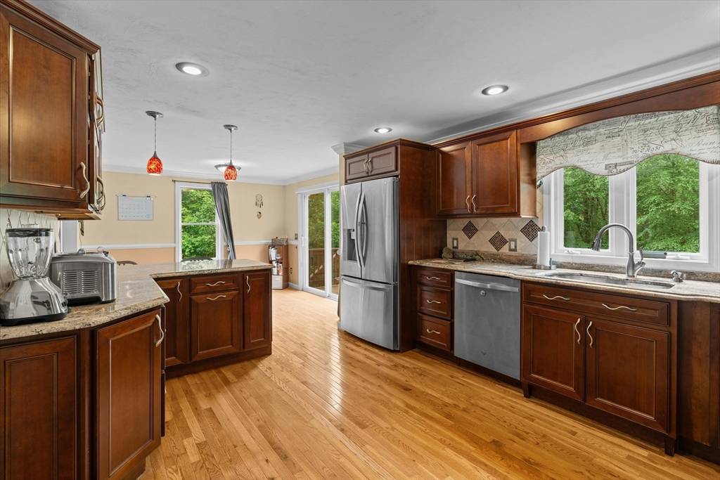 Holden, MA 01520,96 Paxton Rd