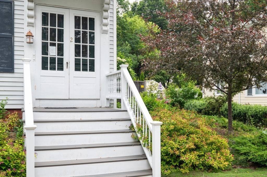 Newburyport, MA 01950,30 Oakland Street #2