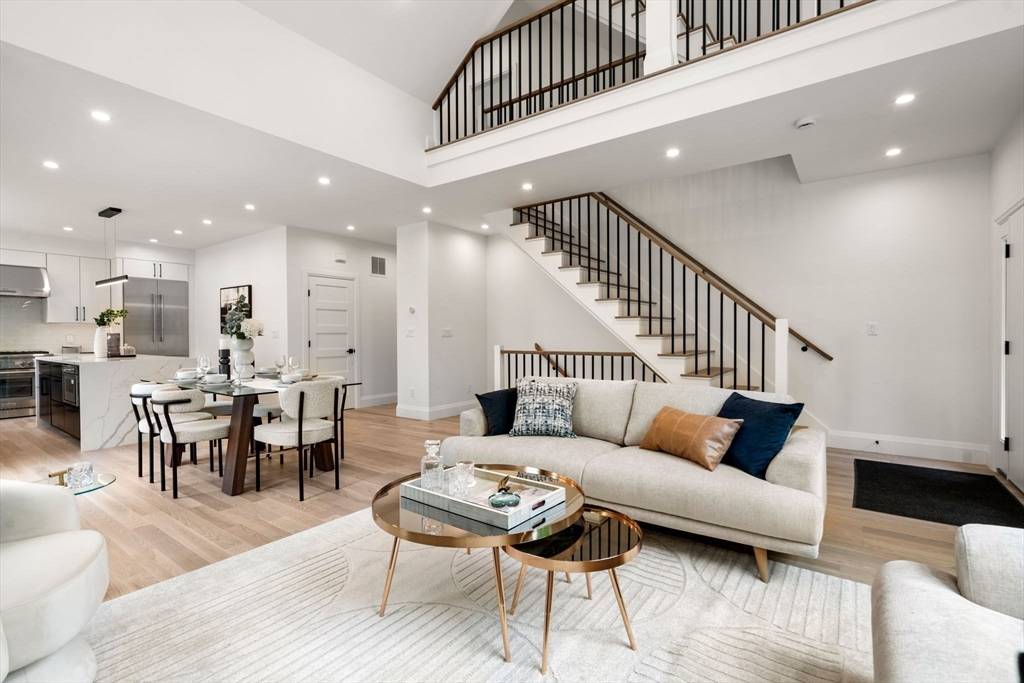 7 Johnson Place #7 Newton, MA 02466