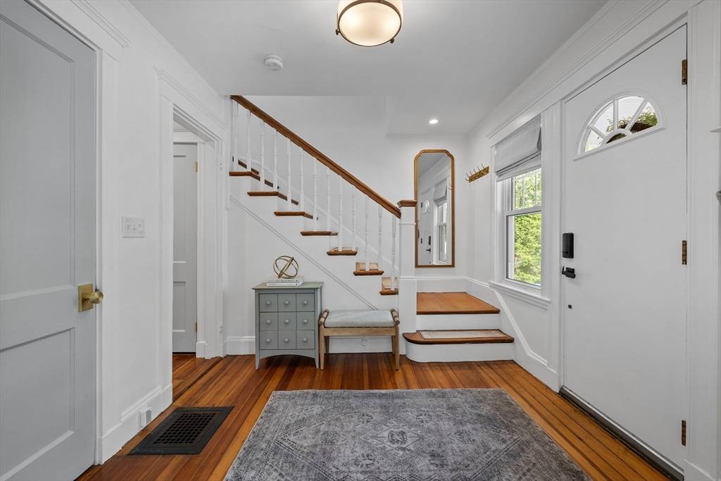 Arlington, MA 02474,614 Summer St