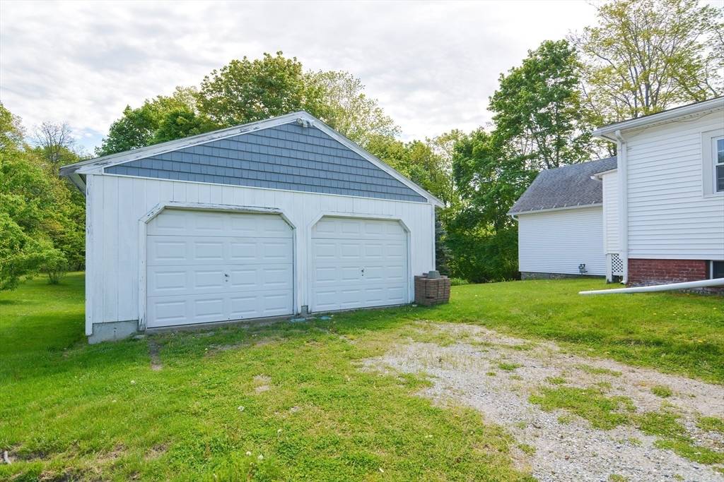 West Boylston, MA 01583,117 Worcester St