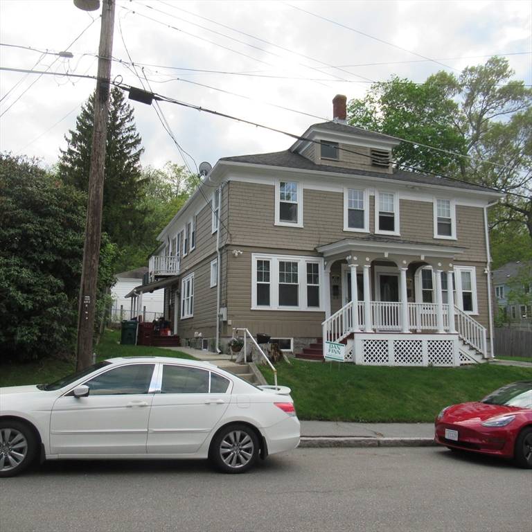 Lowell, MA 01852,85-87 Belrose Ave