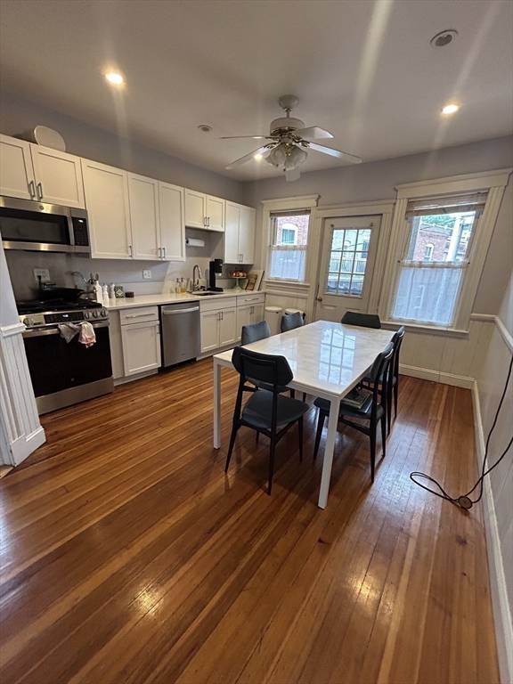 Boston, MA 02130,609 Centre St #3