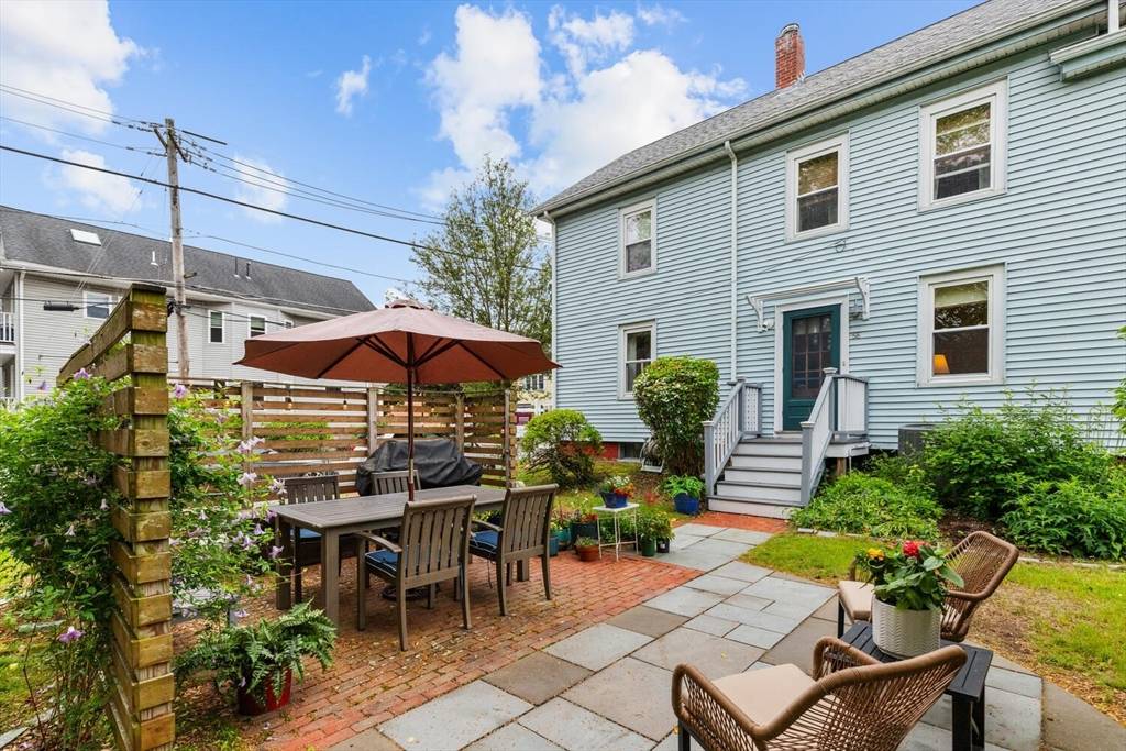 Medford, MA 02155,56 Tainter St #1