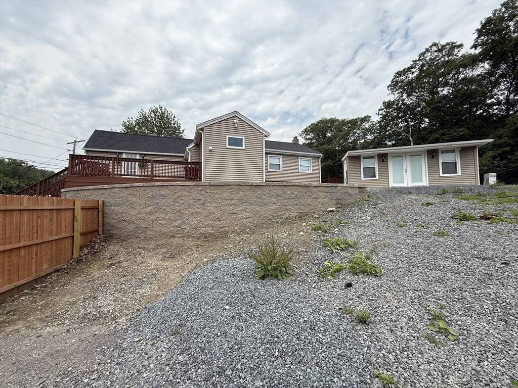 Ashland, MA 01721,23 Nickerson Rd
