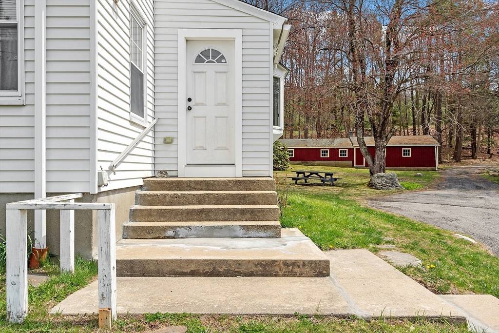 Fitchburg, MA 01420,811 Ashby State Rd