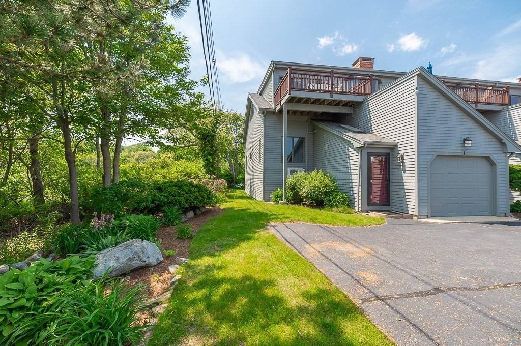 Gloucester, MA 01930,8 Moorland Rd #1