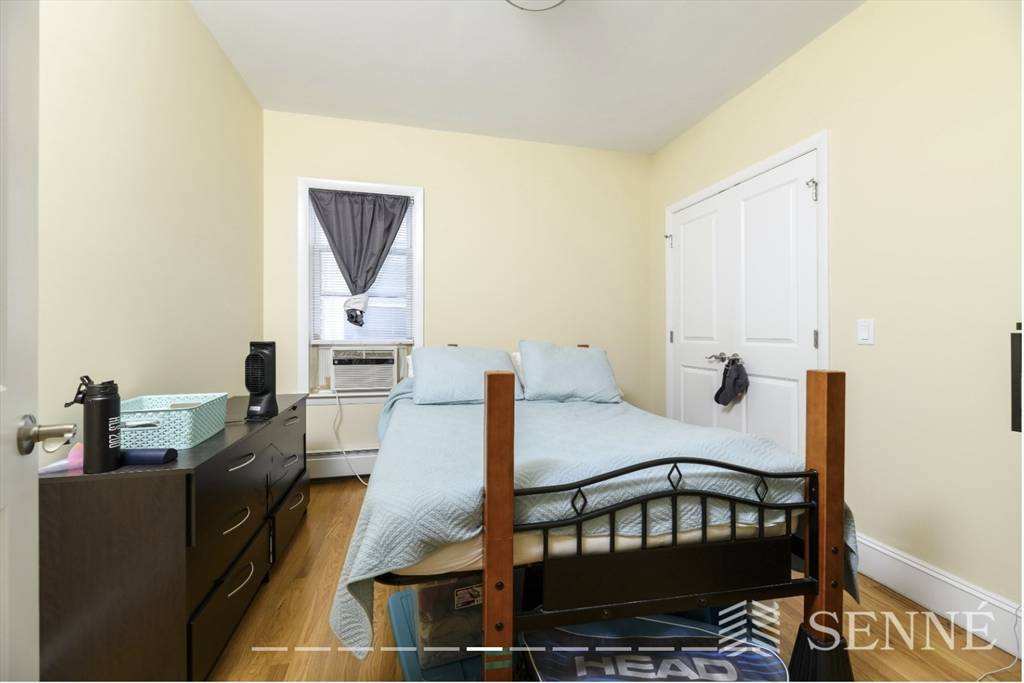 Somerville, MA 02143,393 Washington #1