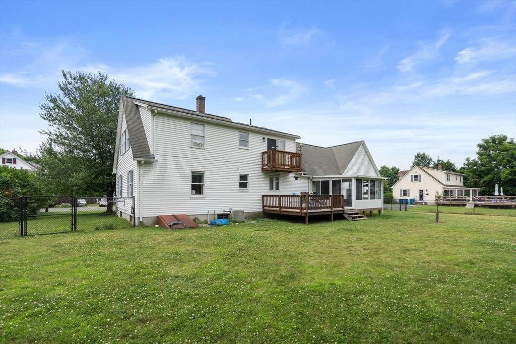 Monson, MA 01057,6 Gates St